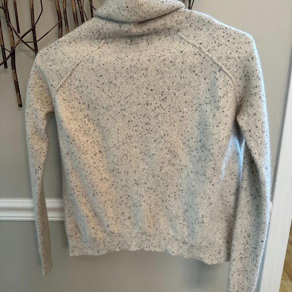 Grey Turtleneck, Gray, Sweater, Knyt & Lynk - Picture 4 of 6